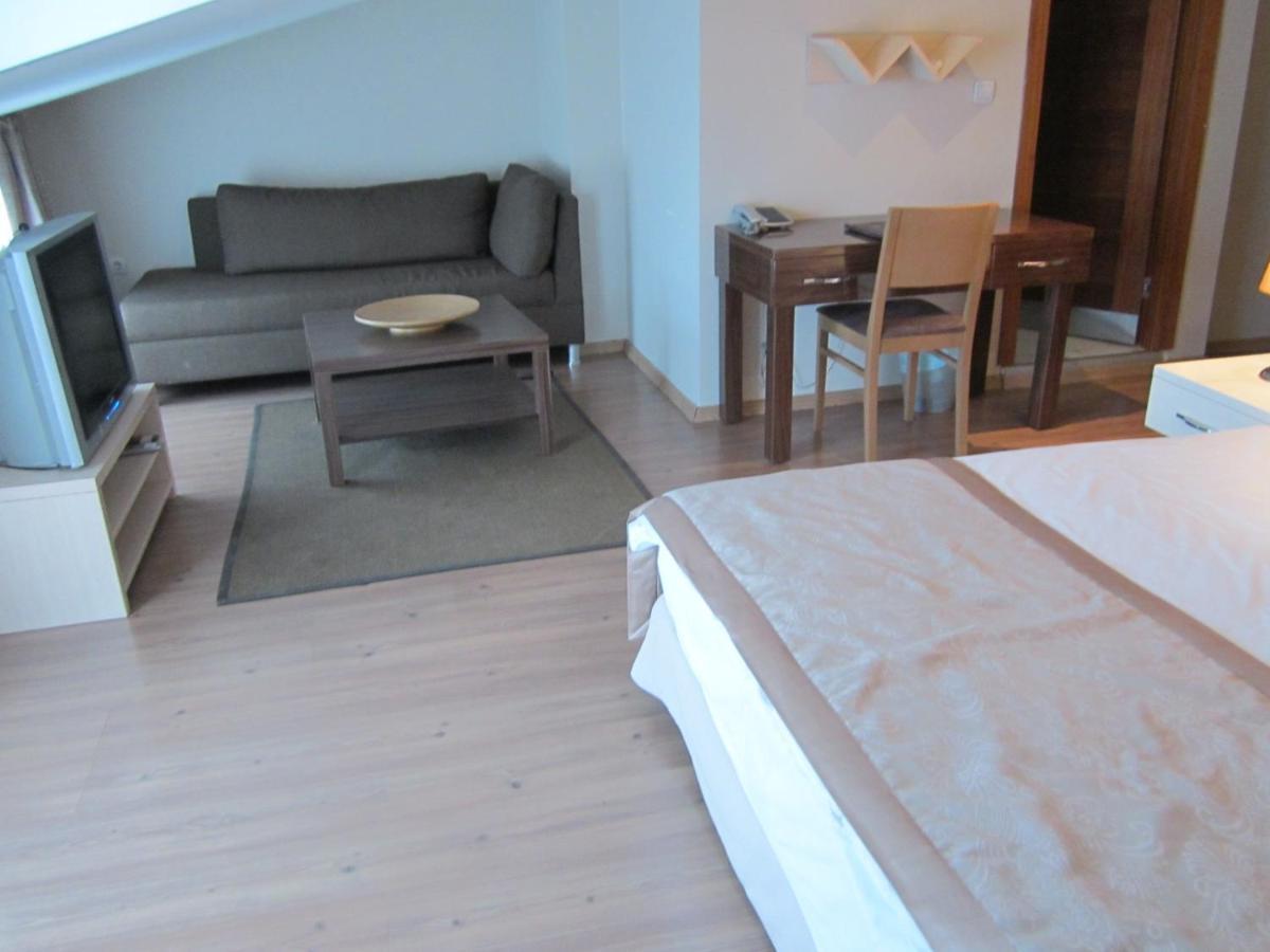 Derpa Suite Hotel Istanbul Exteriör bild