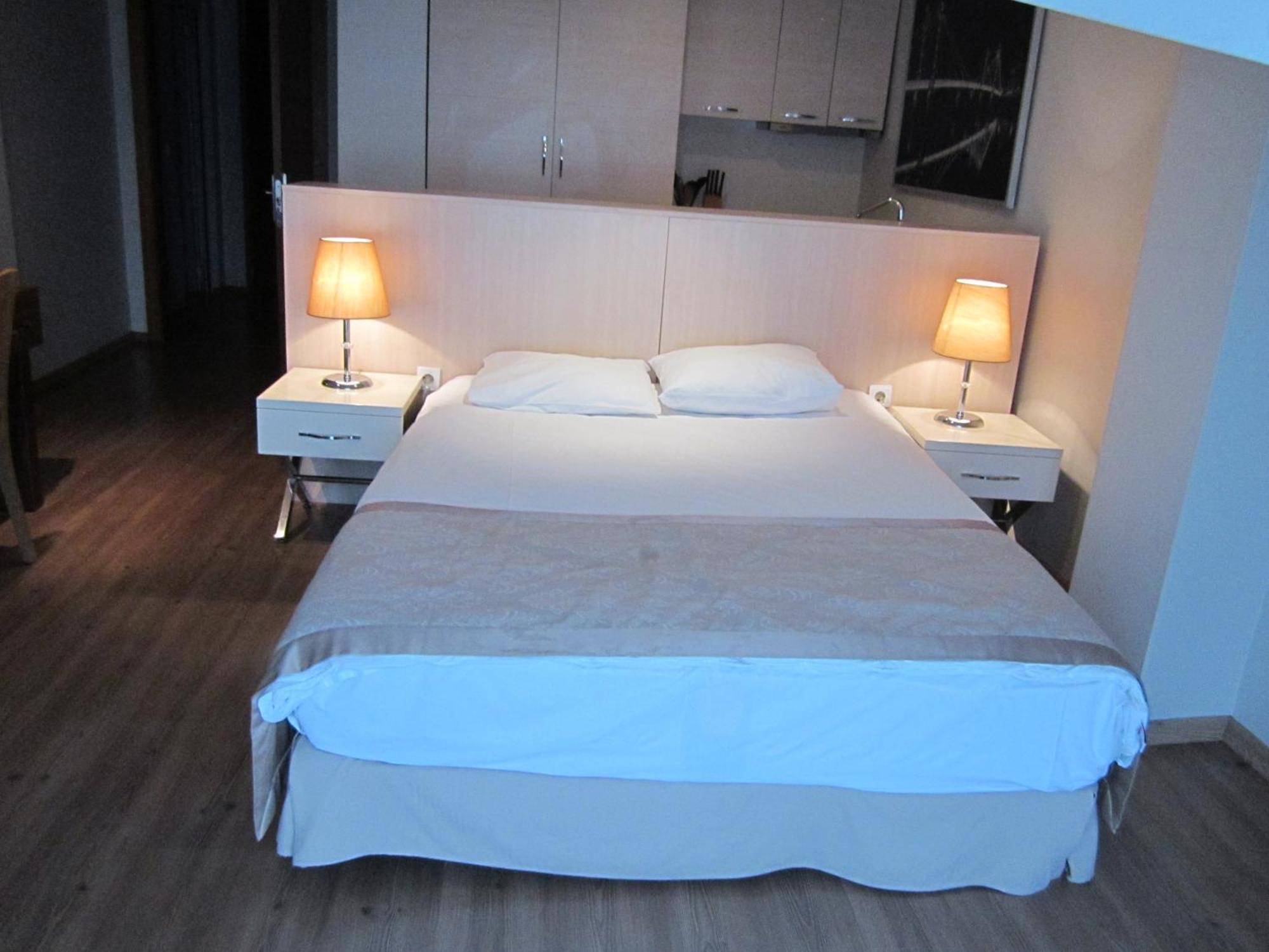 Derpa Suite Hotel Istanbul Exteriör bild