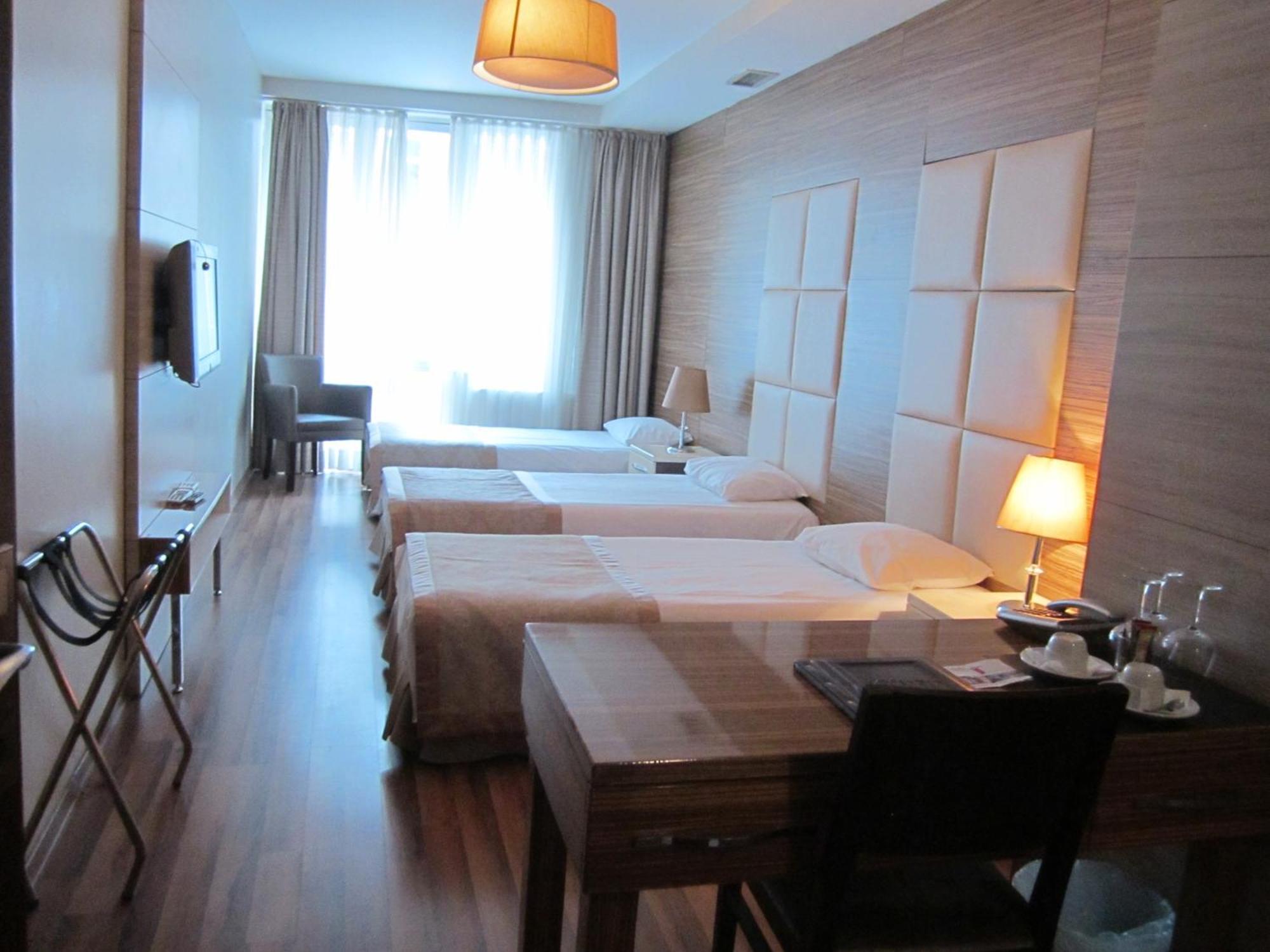 Derpa Suite Hotel Istanbul Exteriör bild