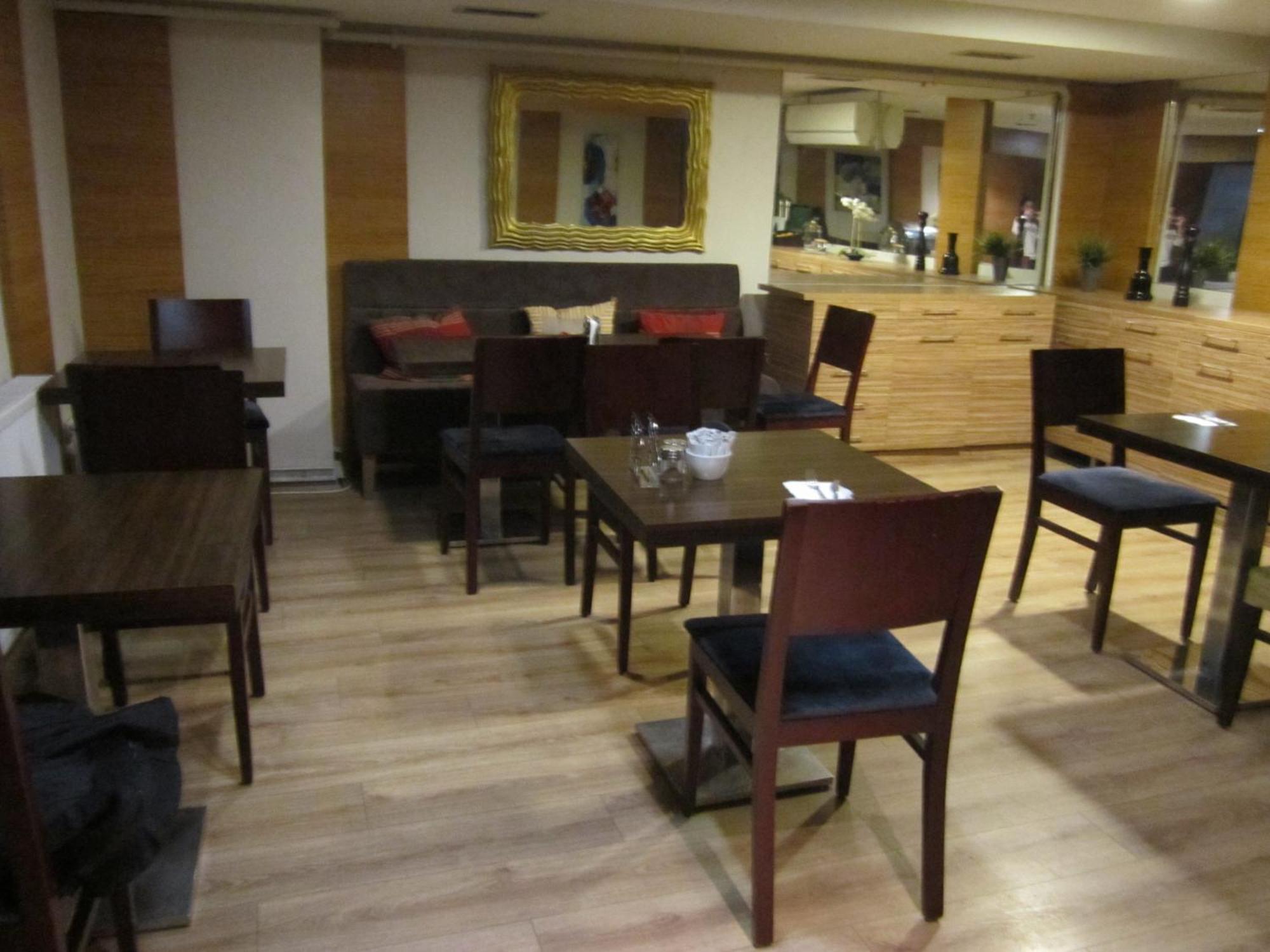 Derpa Suite Hotel Istanbul Exteriör bild